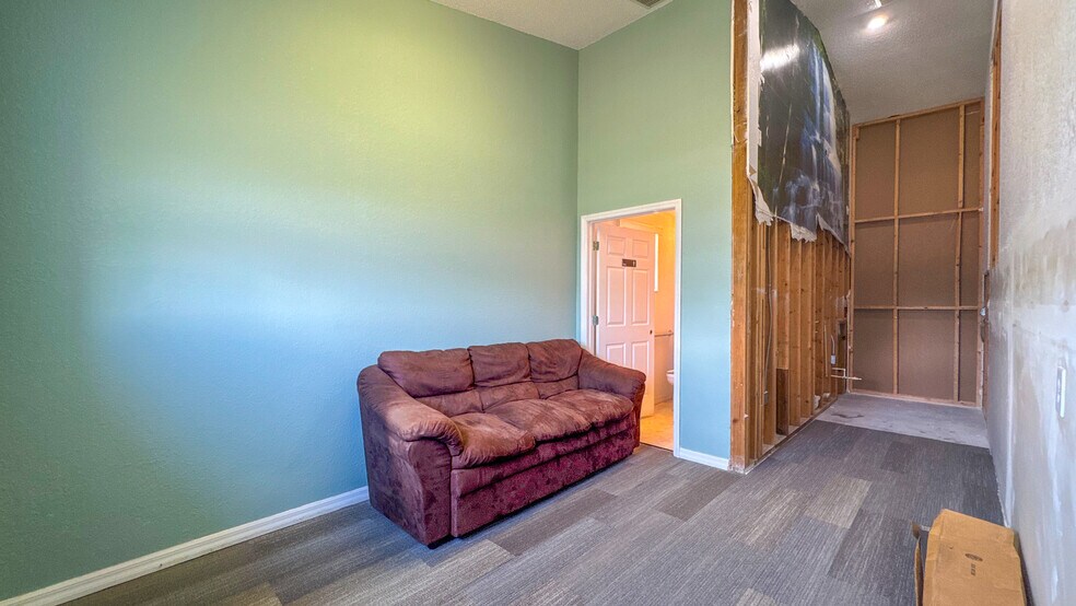 More Photos Of 4040 E County Road 540A, Lakeland Religious Facility For Sale