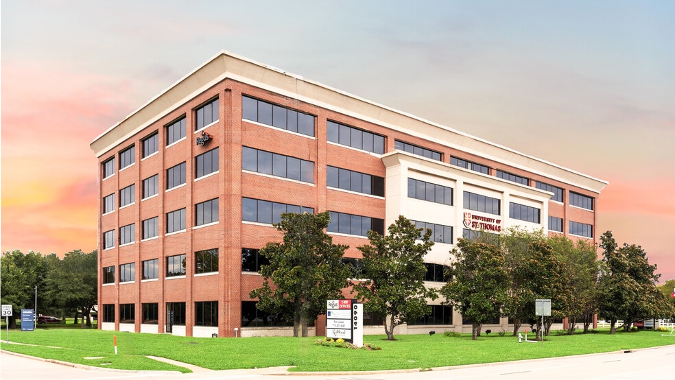 More Photos Of 14090 Southwest Fwy, Sugar Land Office For Lease