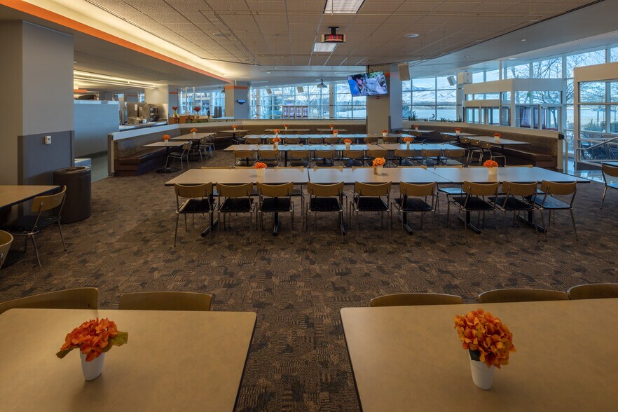 More Photos Of 2500 LakePark Blvd, West Valley Office For Lease