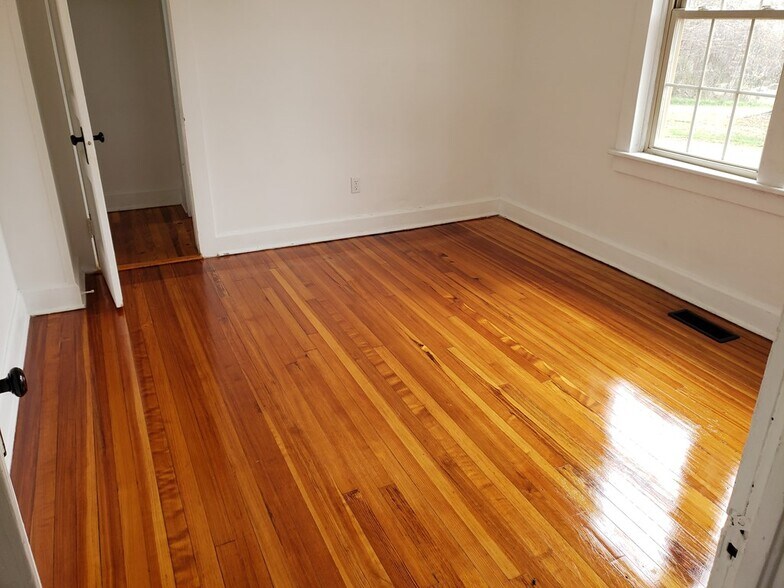 More Photos Of 260 Academy St, Halifax Apartments For Sale