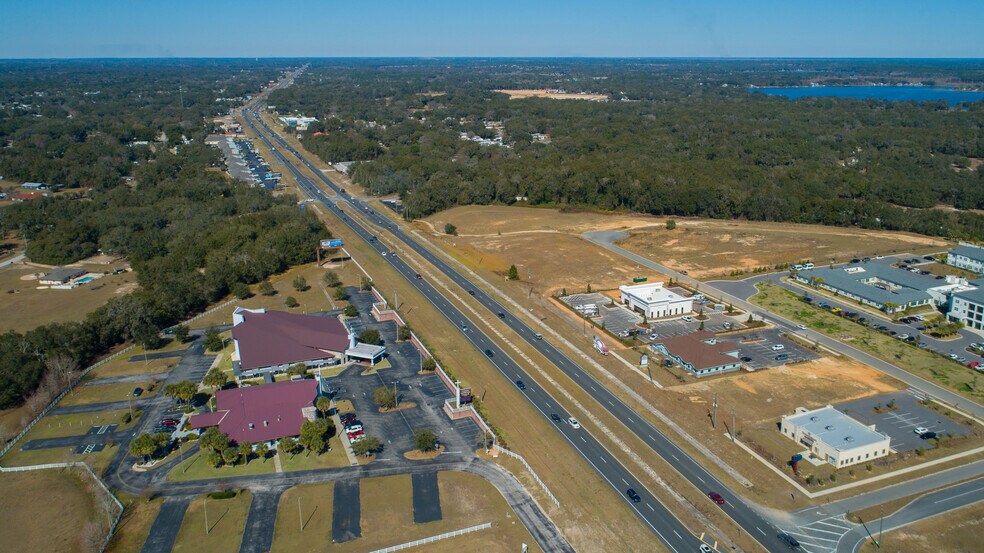 More Photos Of 17136 SE 109th Terrace Rd, Summerfield General Retail For Lease