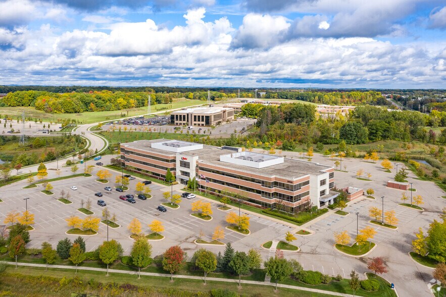 More Photos Of 39550 13 Mile Rd, Novi Office For Lease