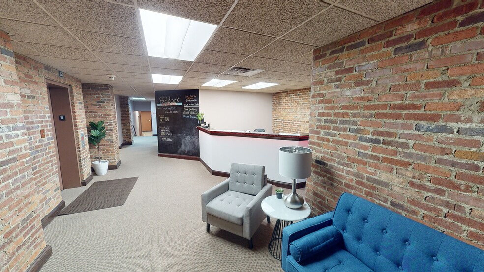 More Photos Of 150 E Market St, Indianapolis Office For Lease