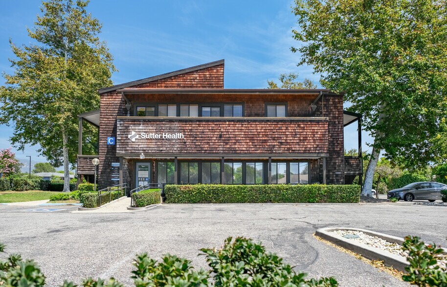 More Photos Of 122 S Patterson Ave, Santa Barbara Office For Sale