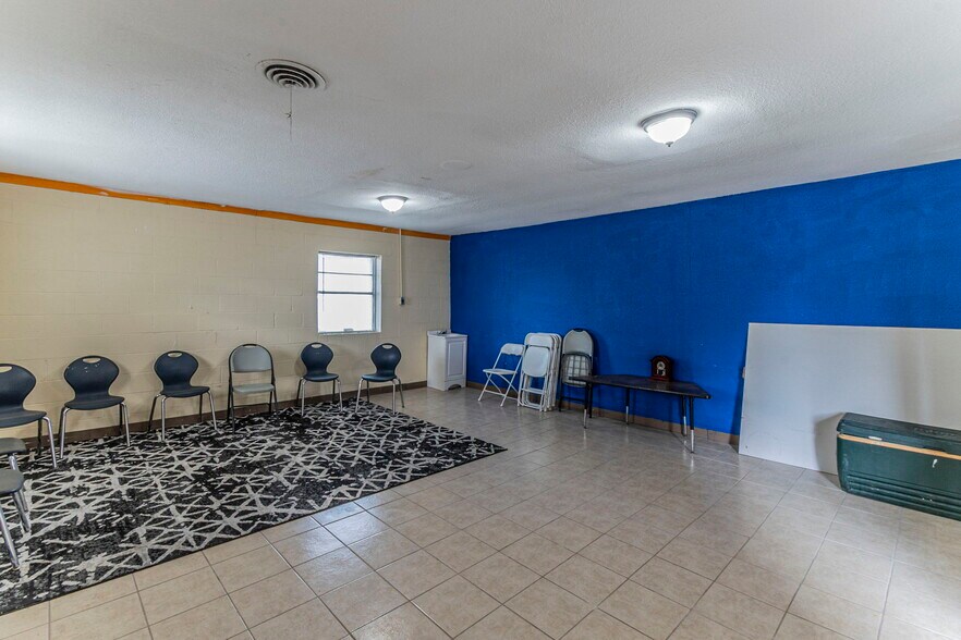 More Photos Of 2817 Cherry Valley Blvd, Dallas Religious Facility For Sale