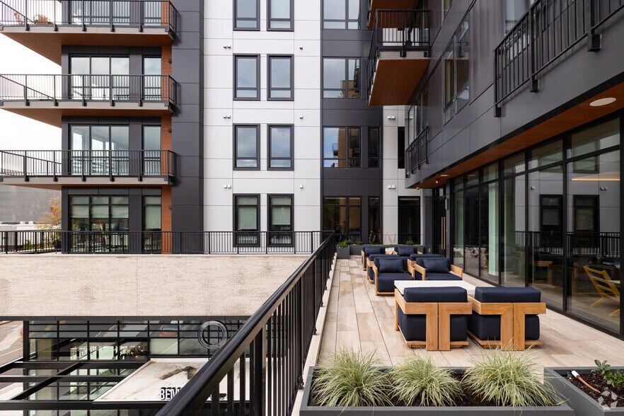 More Photos Of The Shoppes on Central Avenue, Clayton Apartments For Lease