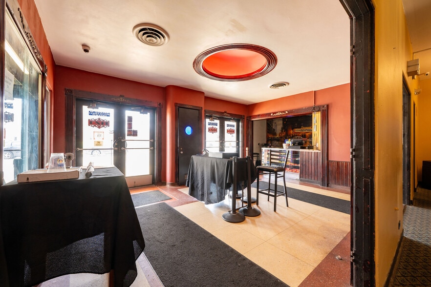 More Photos Of 230 Main St, Hobart Movie Radio TVStudio For Sale