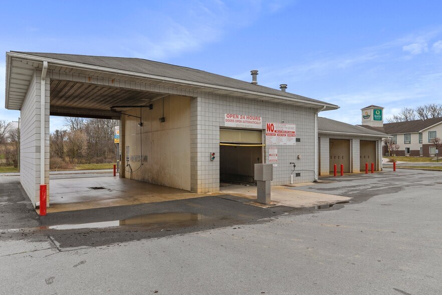More Photos Of 1424 Doron Dr, Chambersburg Carwash For Sale