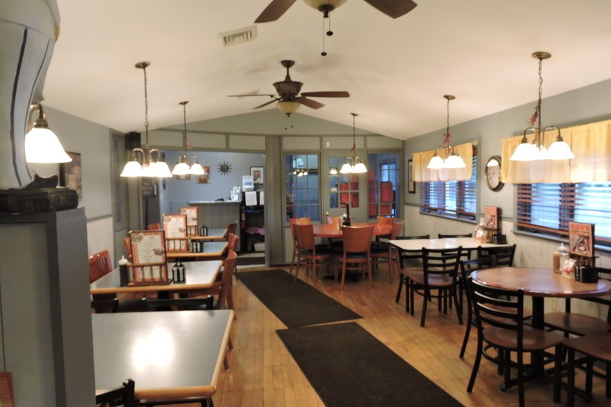 More Photos Of 7991 Route 31, Bridgeport Restaurant For Sale