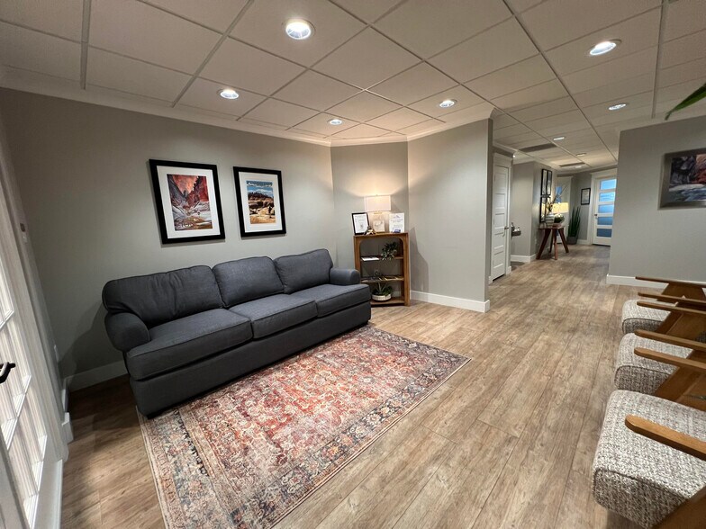 More Photos Of 2651 W South Jordan Pkwy, South Jordan Medical For Lease