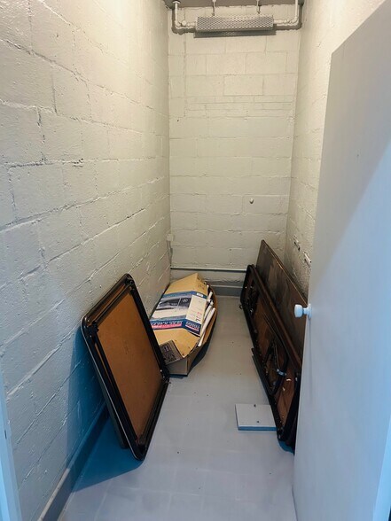 More Photos Of 2677 NC-903 Hwy, Stokes Sports And Entertainment For Sale