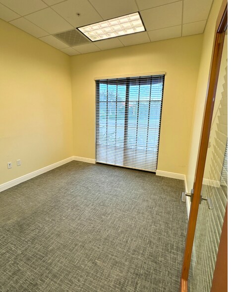 More Photos Of 2100 SE Hillmoor Dr, Port Saint Lucie Medical For Lease