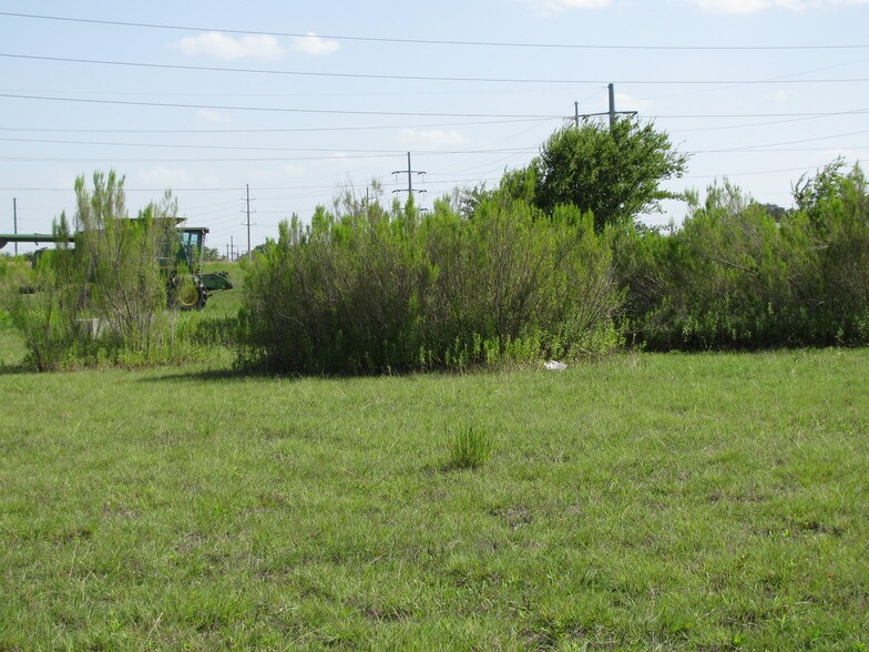 More Photos Of 980 E Interstate 10, Seguin Land For Sale