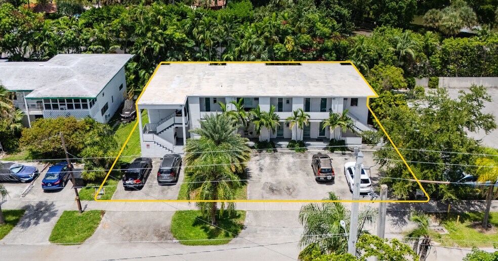 More Photos Of 1385 NE 105th St, Miami Shores Apartments For Sale
