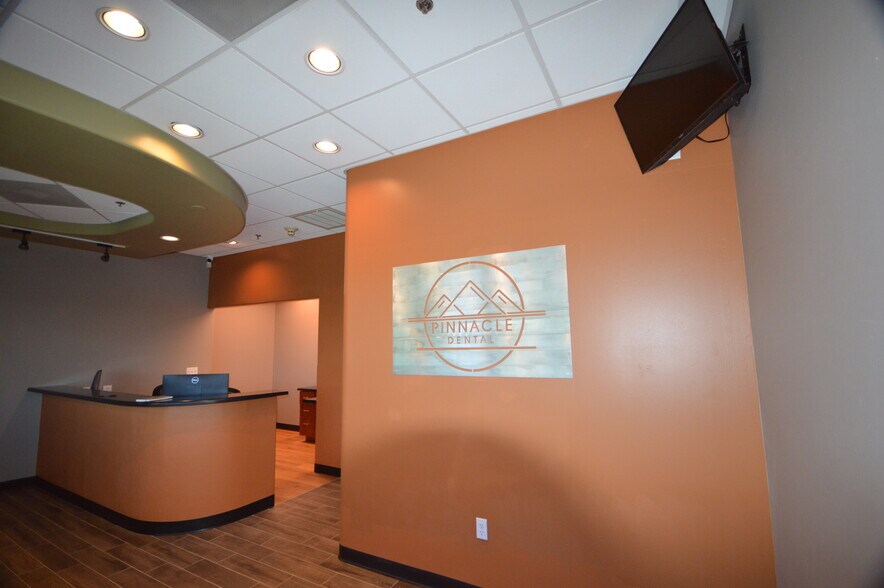 More Photos Of 13575 W Indian School Rd, Litchfield Park Medical For Sale