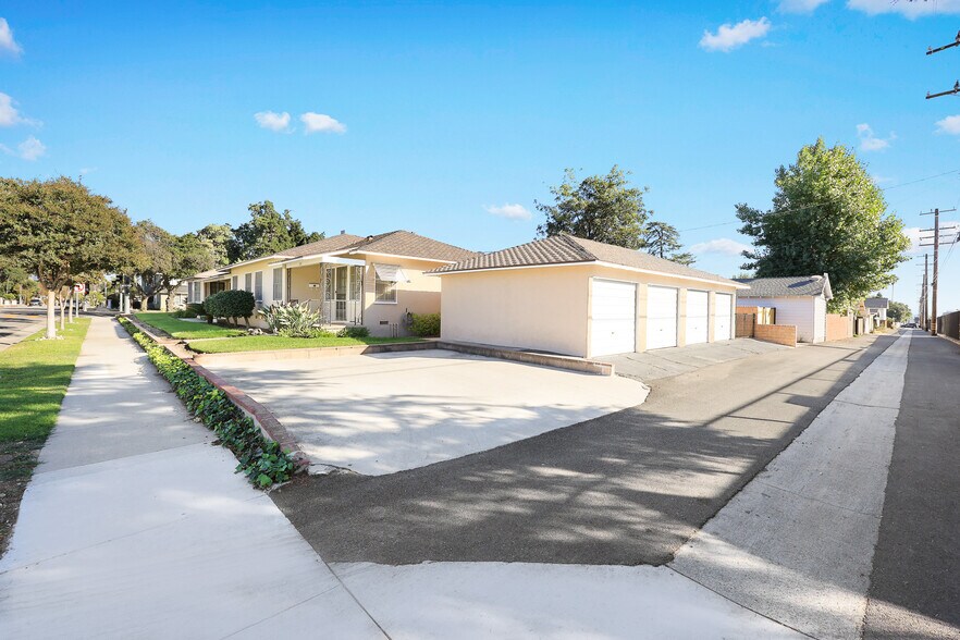 More Photos Of 1047 N San Gabriel Ave, Azusa Apartments For Sale