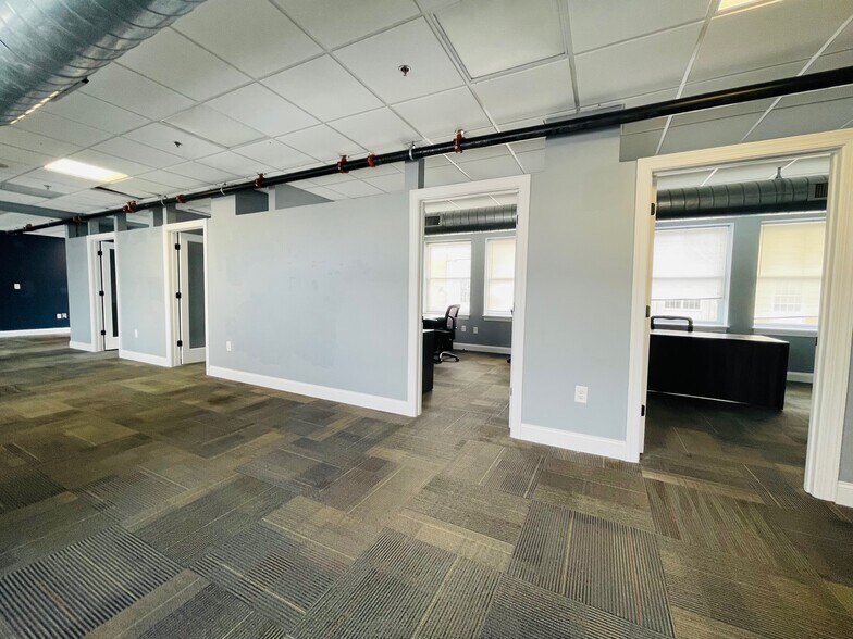 More Photos Of 157 E Main St, Rock Hill Loft Creative Space For Lease