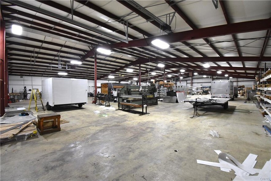More Photos Of 31 Madison Blvd, Canastota Manufacturing For Lease