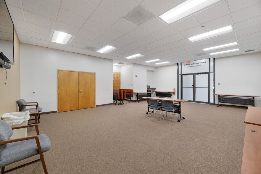 More Photos Of 312 Marshall Ave, Laurel Office For Lease