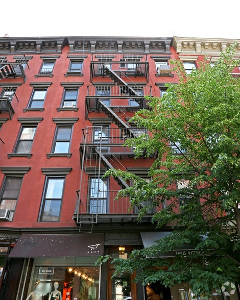 More Photos Of 250 Elizabeth St, New York Apartments For Lease