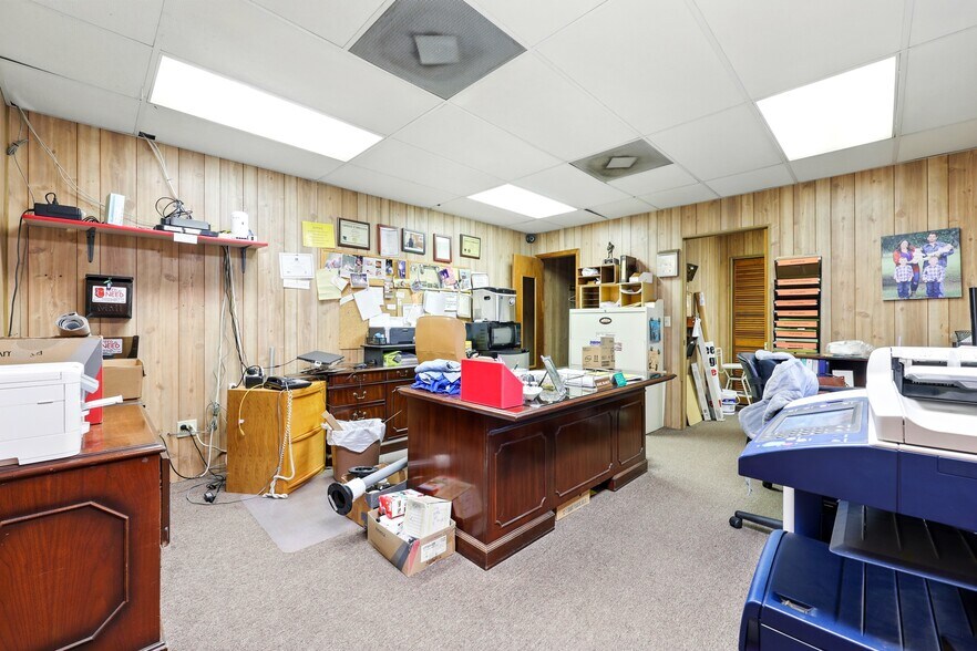 More Photos Of 110 N State Road 19, Palatka Auto Repair For Sale