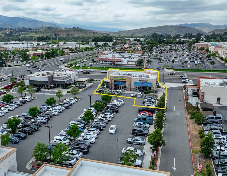 More Photos Of 18310 Collier Ave, Lake Elsinore Restaurant For Sale