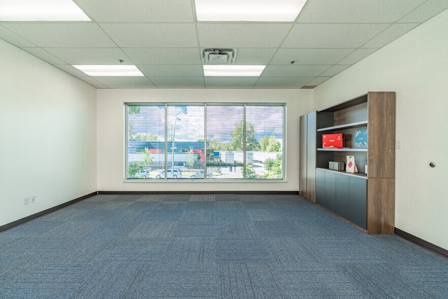 More Photos Of 1638 Foster's Way, Delta Warehouse For Lease