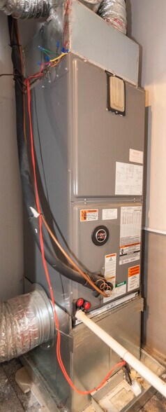 More Photos Of 2432 N Calvert St, Baltimore Apartments For Sale