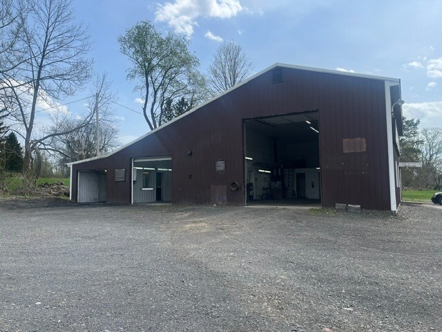 More Photos Of 290 Cortland Rd, Dryden Flex For Sale