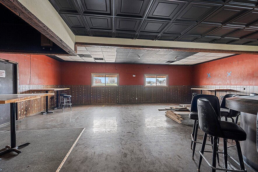 More Photos Of 1204 18th St, Two Rivers Bar For Sale