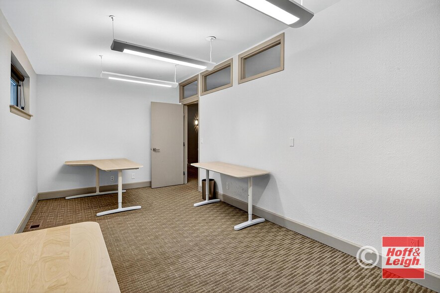 More Photos Of 4634 S Broadway, Englewood Medical For Sale