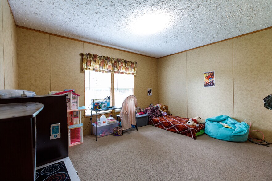 More Photos Of 3262 County Road 6, Hackleburg Land For Sale