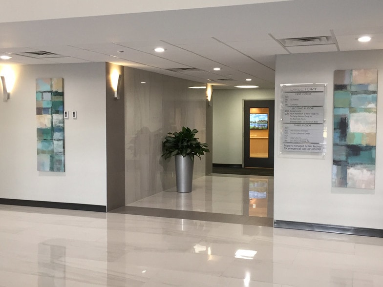 More Photos Of 237 S Westmonte Dr, Altamonte Springs Office For Lease