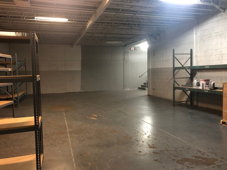 More Photos Of 100 S 6th Ave, West Bend Flex For Lease