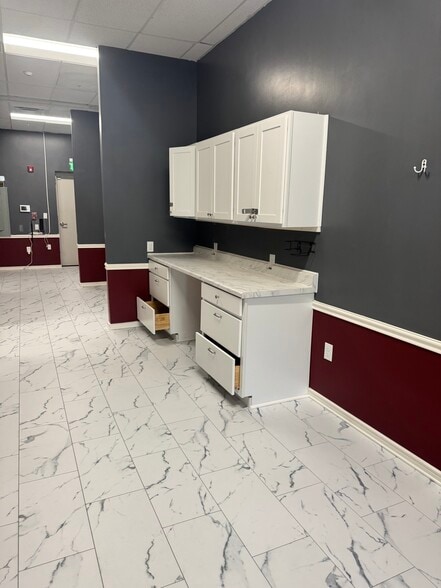 More Photos Of 5113 Sr 674, Wimauma Office For Lease