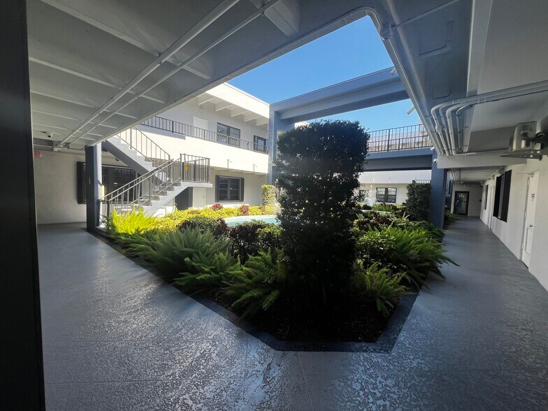 More Photos Of 13500 SW 88th St, Miami Medical For Sale
