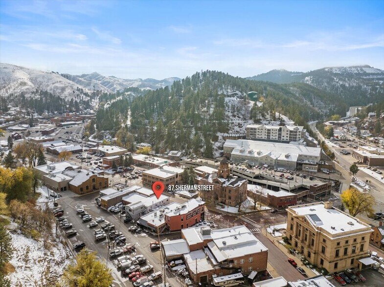 More Photos Of 87 Sherman St, Deadwood Restaurant For Lease