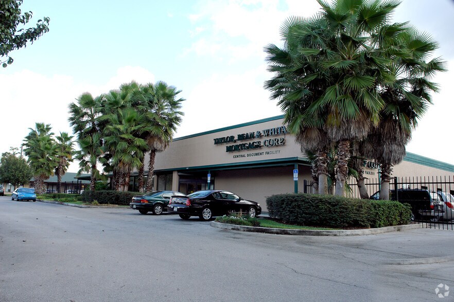 More Photos Of 1417 N Magnolia Ave, Ocala Office For Lease