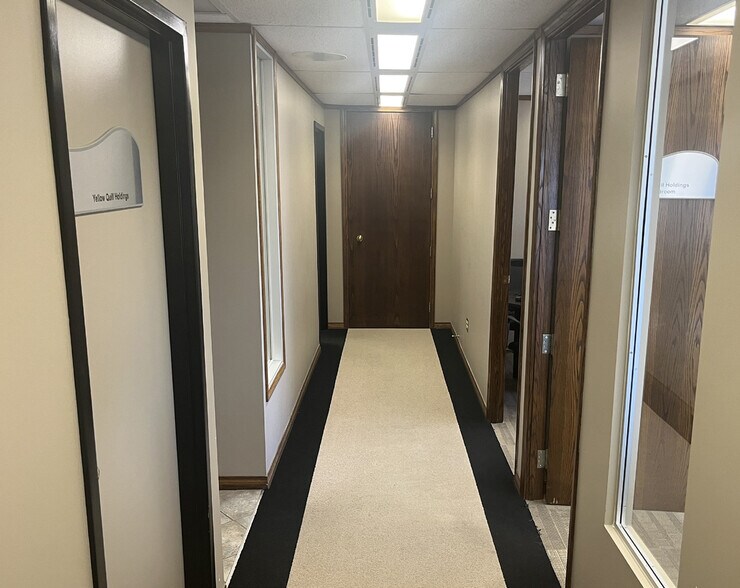 More Photos Of 224 S 4th Ave, Saskatoon Office For Lease