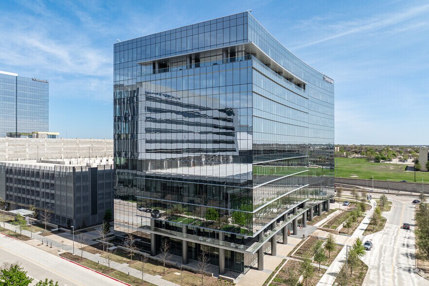 More Photos Of 17 Cowboys Way, Frisco Office For Lease