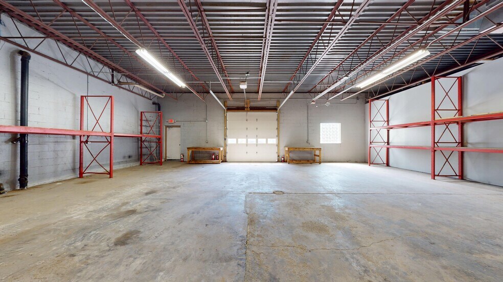 More Photos Of 3367 Spring Garden Rd, Pittsburgh Warehouse For Lease