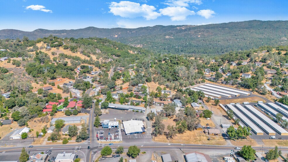 More Photos Of 20736 Longeway Rd, Sonora General Retail For Lease