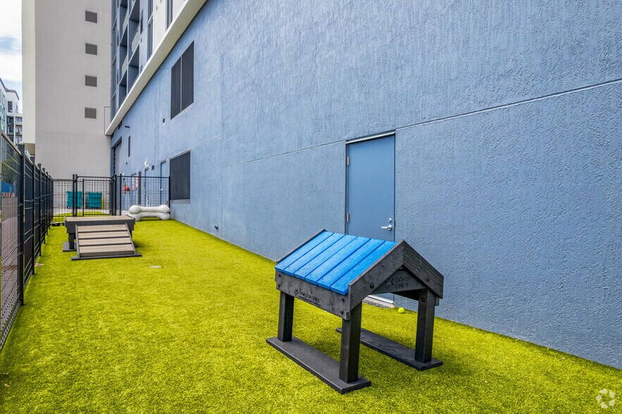 More Photos Of 334 2nd Ave S, Saint Petersburg Apartments For Lease