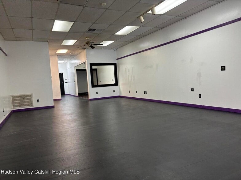 More Photos Of 1076-1090 Morton Blvd, Kingston Storefront Retail Office For Lease