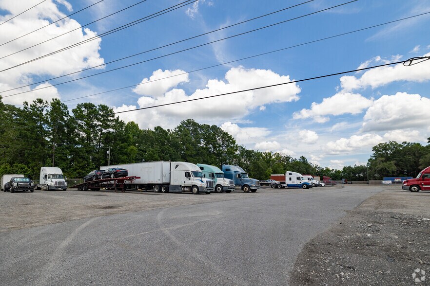 More Photos Of 5545 Ogeechee Rd, Savannah Land For Lease