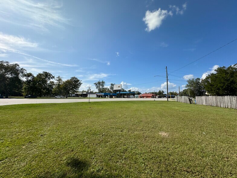 More Photos Of 00 Golden Isles Parkway Pky, Lumber City Land For Sale