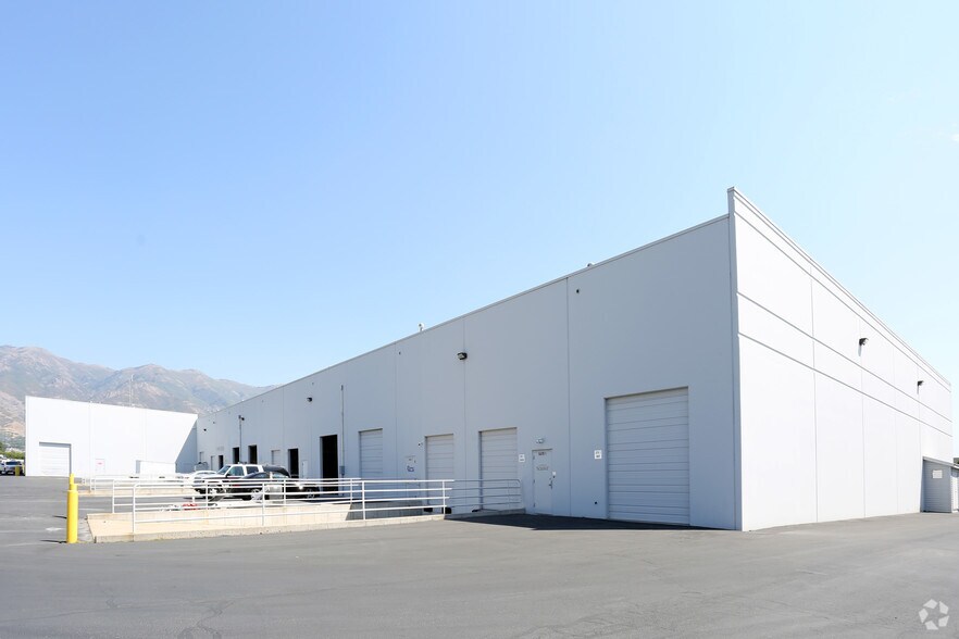 More Photos Of 695 N Kays Dr, Kaysville Industrial For Sale