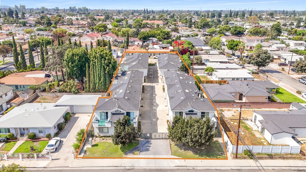 Primary Photo Of 20601 Seine Ave, Lakewood Apartments For Sale