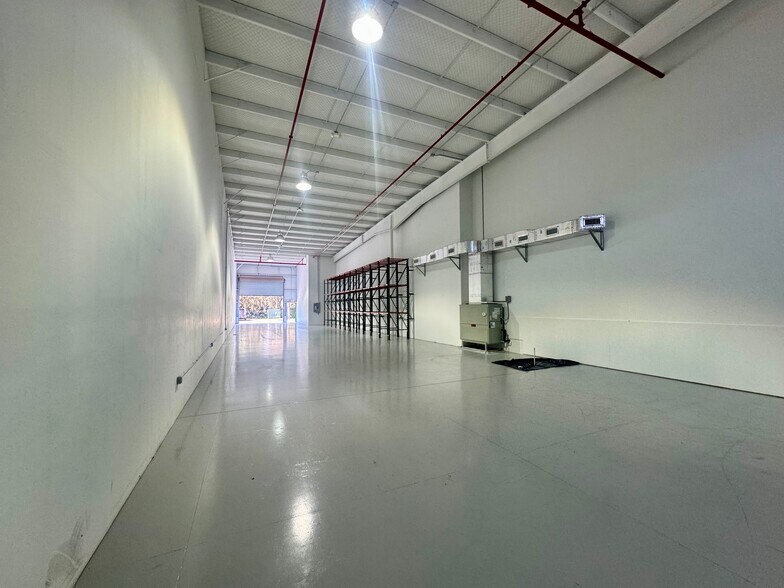 More Photos Of 1230 N US Highway 1, Ormond Beach Flex For Lease