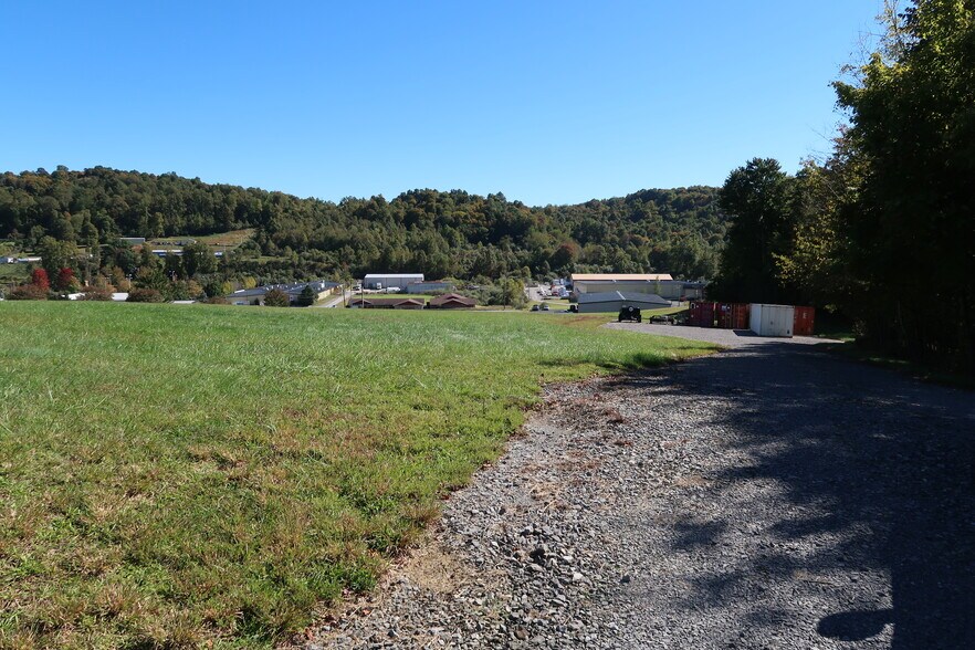 More Photos Of 2045 Winners Dr, Pleasant Valley Land For Sale